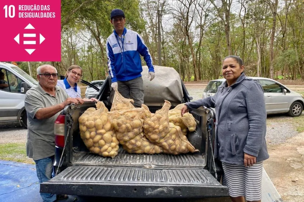 Itaquá distribui mais de 12 toneladas de alimentos a famílias em situação de vulnerabilidade