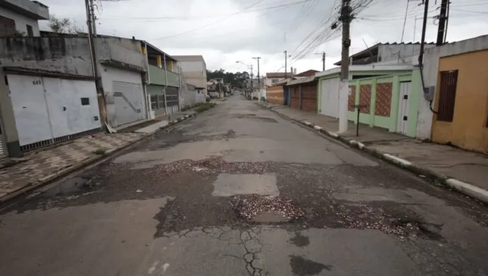 Prefeito anuncia que trechos das ruas Euclides Damiani e Carlos Molteni serão revitalizados