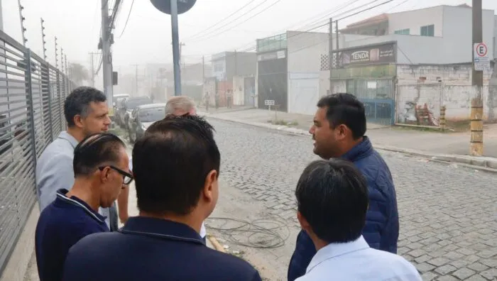 Prefeitura de Suzano retoma obras de requalificação da rua Ipês