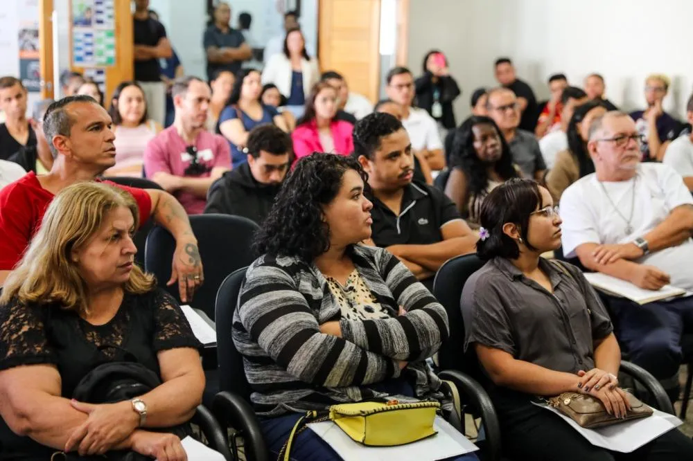 Mutirão de Emprego aproxima trabalhadores de oportunidades em Ferraz