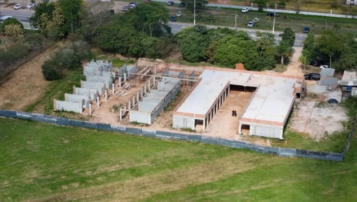 Centro de Apoio à Criança com Deficiência atinge 50% das obras e reforça rede de inclusão em Suzano