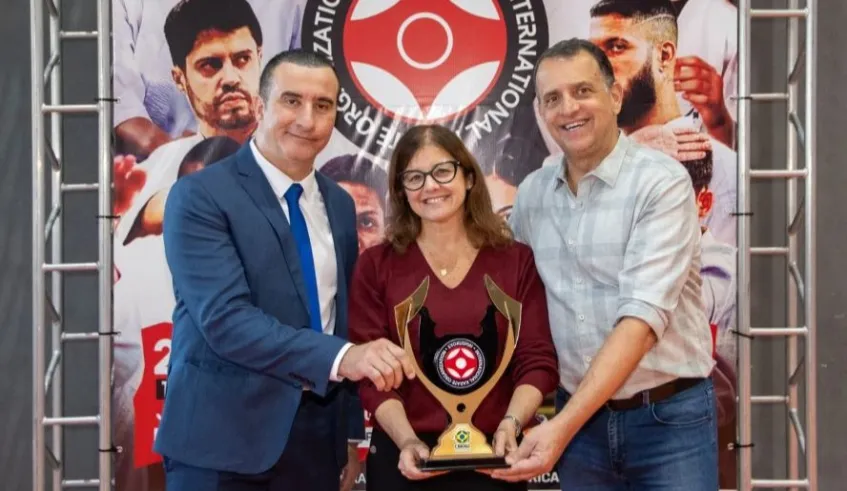 Prefeita Mara Bertaiolli prestigia abertura do Campeonato Brasileiro de Karatê Kyokushin em Mogi