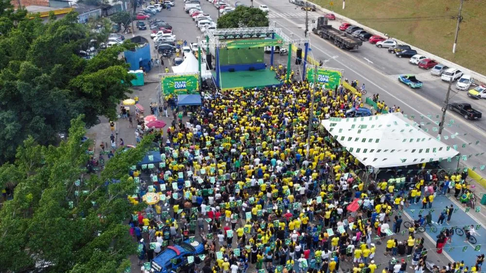 Itaquá reúne 8 mil pessoas na Vila da Copa