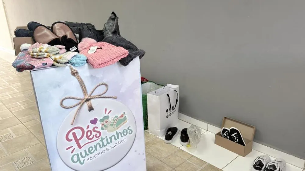 Guararema mantém campanha “Inverno Solidário 2026 – Pés Quentinhos” para arrecadação de meias e calçados