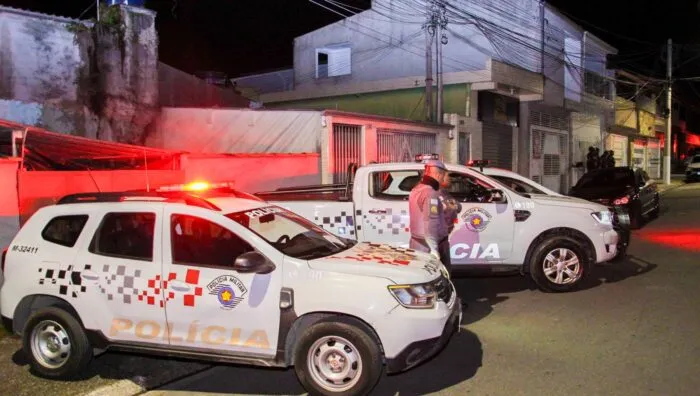 Operação Cidade e Ordem interdita bar por descumprir Lei Antifumo em Suzano