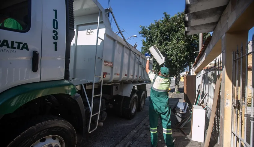 Serviços Urbanos e Zeladoria - PMMC