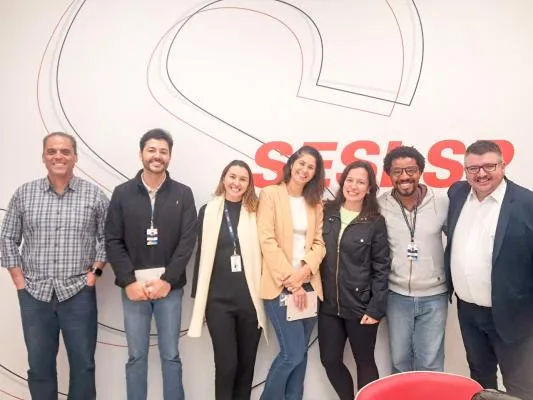 Prefeitura e Sesi estreitam laços na formação em robótica