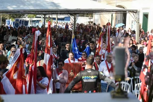 Festa de Nossa Senhora de Bonsucesso reúne mais de 10 mil pessoas em dois dias de evento