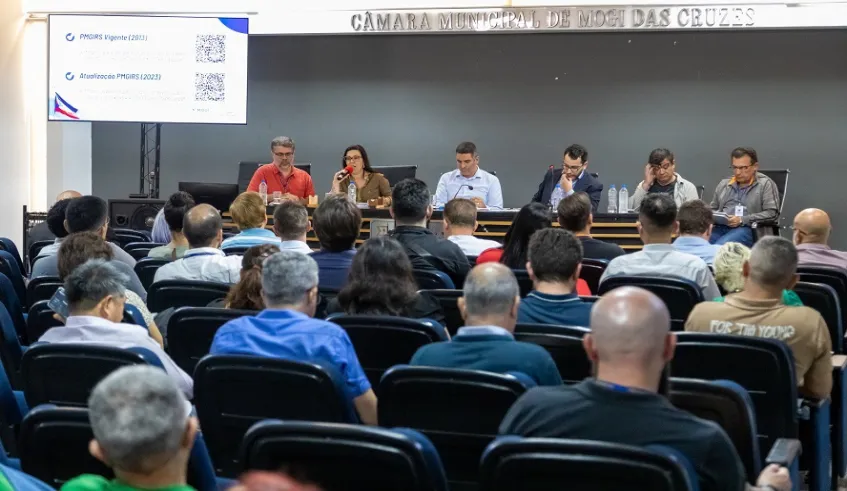 Audiência pública debate a revisão e atualização do Plano Municipal de Resíduos Sólidos na Câmara Municipal
