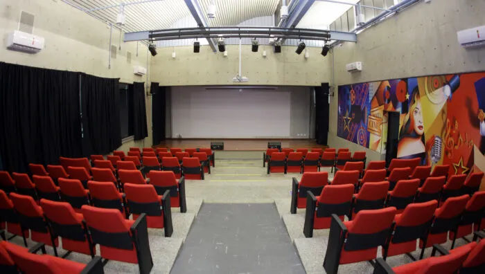 Cine Crochê em Suzano une cinema e artesanato em atividade gratuita