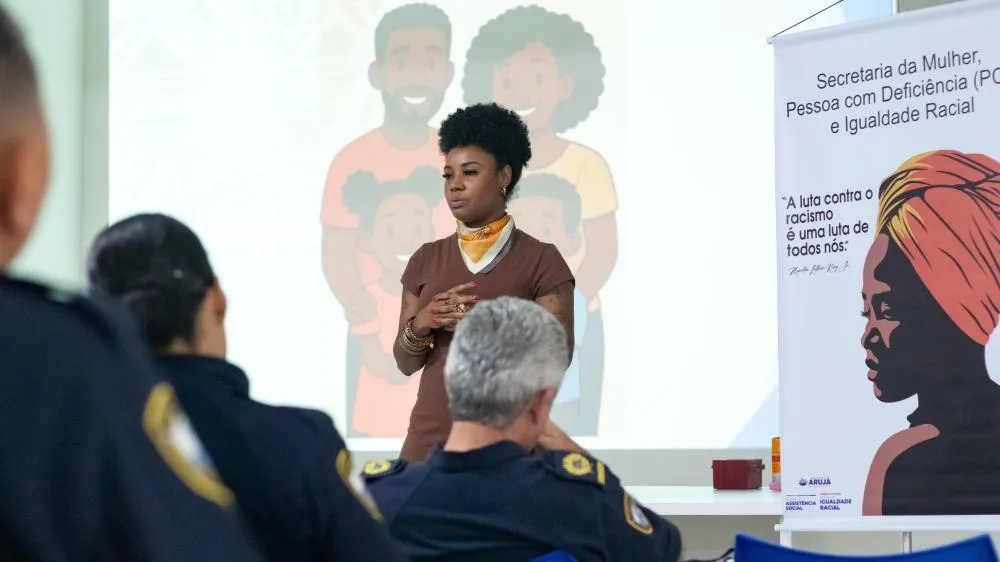 Guarda Municipal de Arujá participa da terceira etapa do Letramento Racial