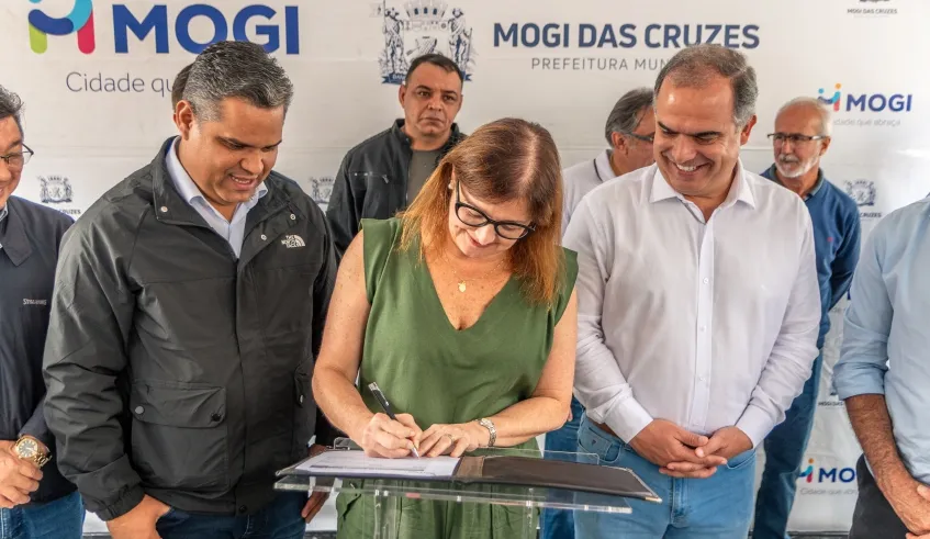 Mogi das Cruzes: Mara Bertaiolli anuncia R$ 3,4 milhões em obras de saneamento em Sabaúna