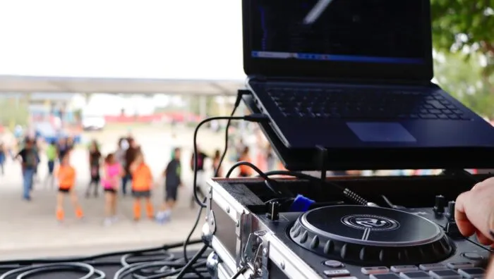 Max Feffer recebe nova edição do ‘Flashback no Parque’ neste domingo