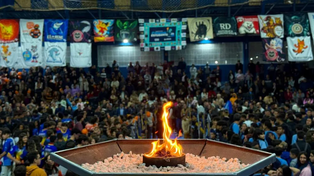 Arujá abre 4ª Olimpíada Estudantil com recorde de público