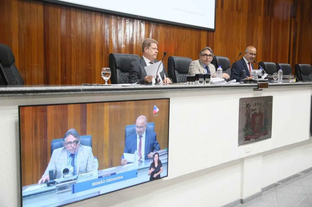 Câmara aplaude aniversário de 3 anos do Bom Prato de Jundiapeba