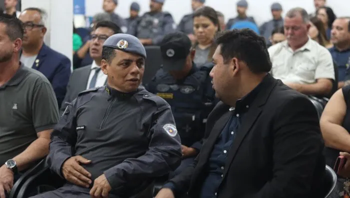 Reunião especial de Consegs com a Polícia Militar tem participação do prefeito de Suzano