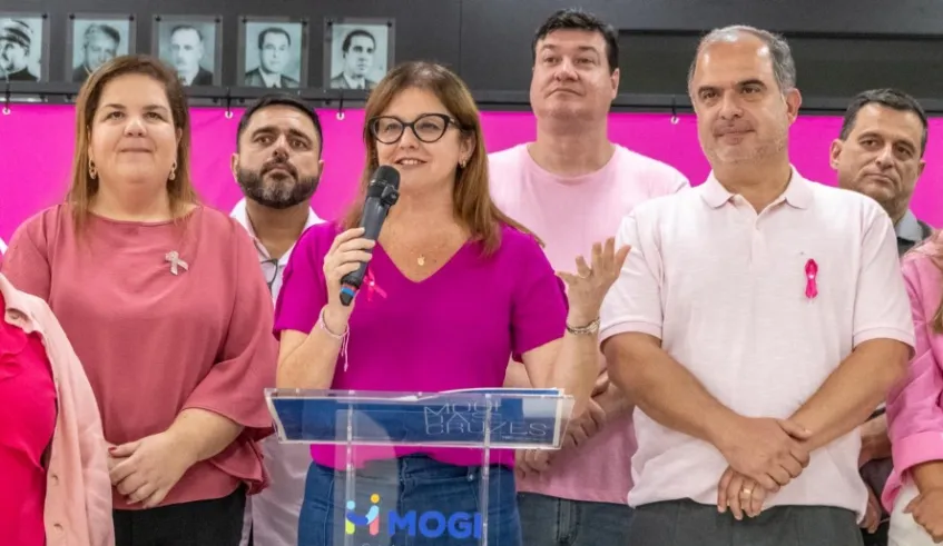 Prefeita Mara Bertaiolli dá início à programação do Outubro Rosa