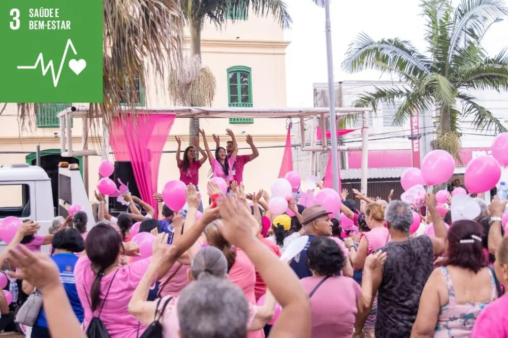 Itaquá promove ações do Outubro Rosa com exames, palestras e caminhada
