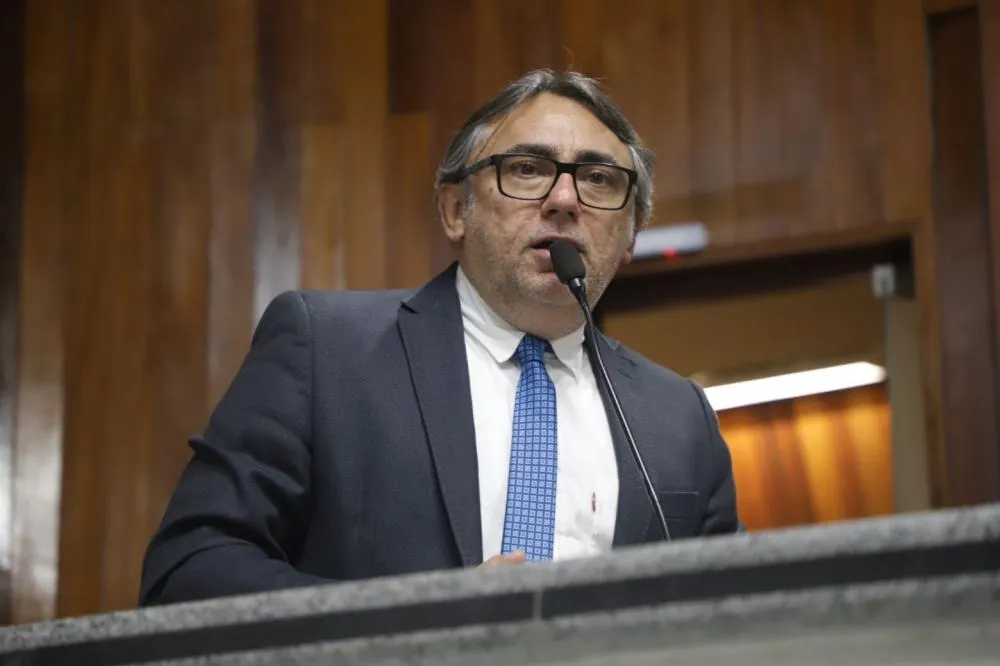 Câmara lamenta falecimento do médico Matheus Rodrigues