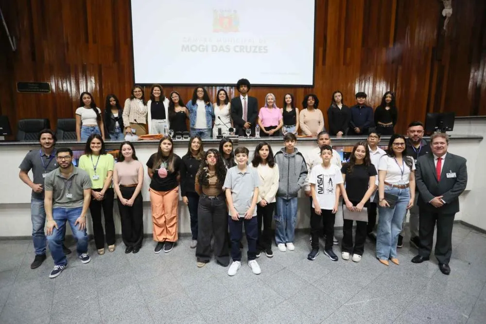 Estudantes de Mogi das Cruzes protagonizam sessão do Parlamento Estudantil 2025