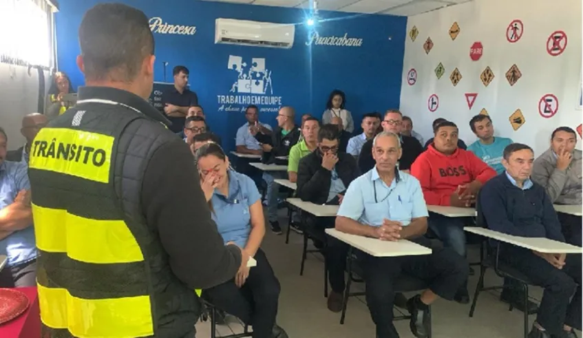 Mogi treina motoristas de ônibus para atendimento humanizado a idosos