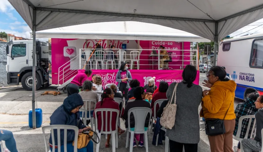 Carreta da Mamografia leva exames gratuitos a Cezar de Souza e Pró-Hiper