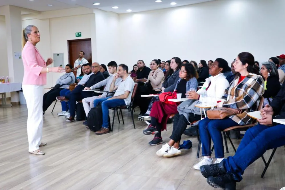 Ferraz de Vasconcelos dá boas-vindas a 86 novos servidores municipais